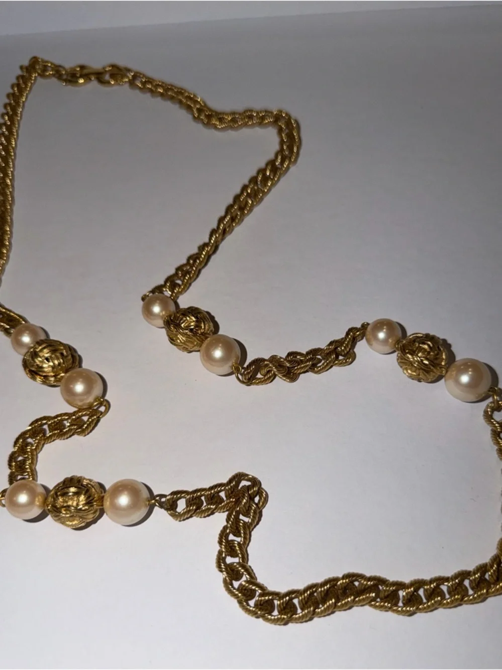 Vintage Givenchy Gold-Tone & Faux Pearl Haute Couture Runway 80’s Long Necklace - Picture 3 of 15